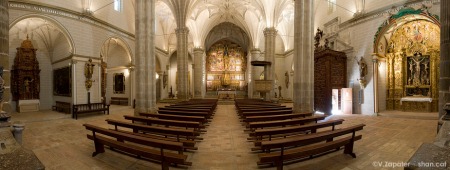 Interior de la Colegiata Santa María la Mayor de Bolea. Huesca (Aragón, España). Santa Maria la Mayor church. Bolea (Huesca, Aragón, España).